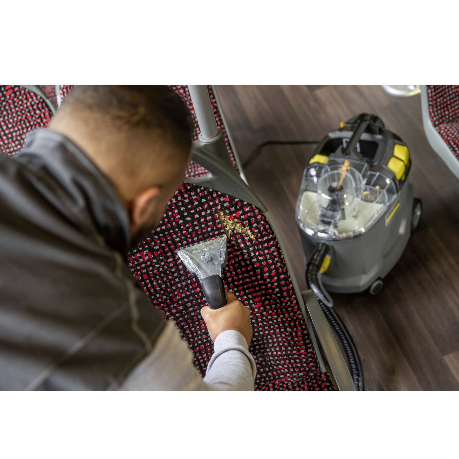 KARCHER Nettoyeur extracteur PUZZI 8/1 C pour tissus, voitures 1.100-240.0