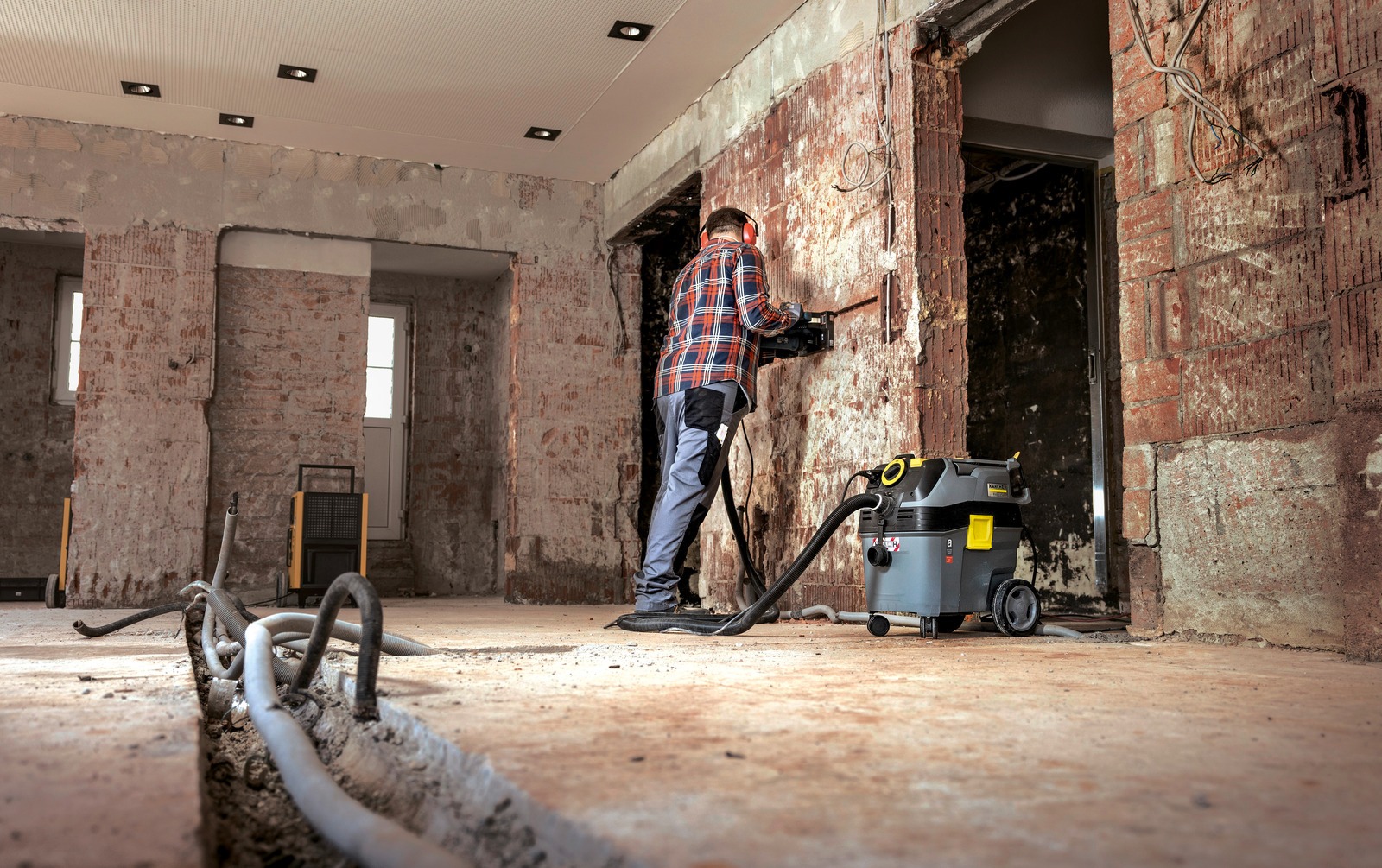 ASPIRATEUR EAU ET POUSSIÈRES NT 30/1 Ap Te H - KARCHER - 1.148-253.0