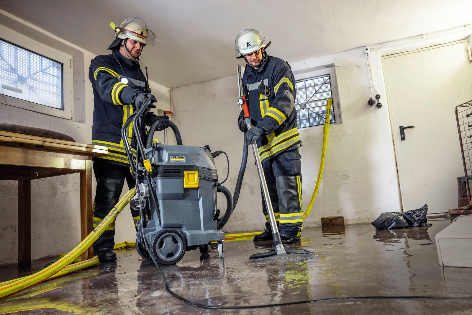 ASPIRATEUR EAU ET POUSSIÈRES NT 50/1 Mwf EU - KARCHER - 1.148-472.0