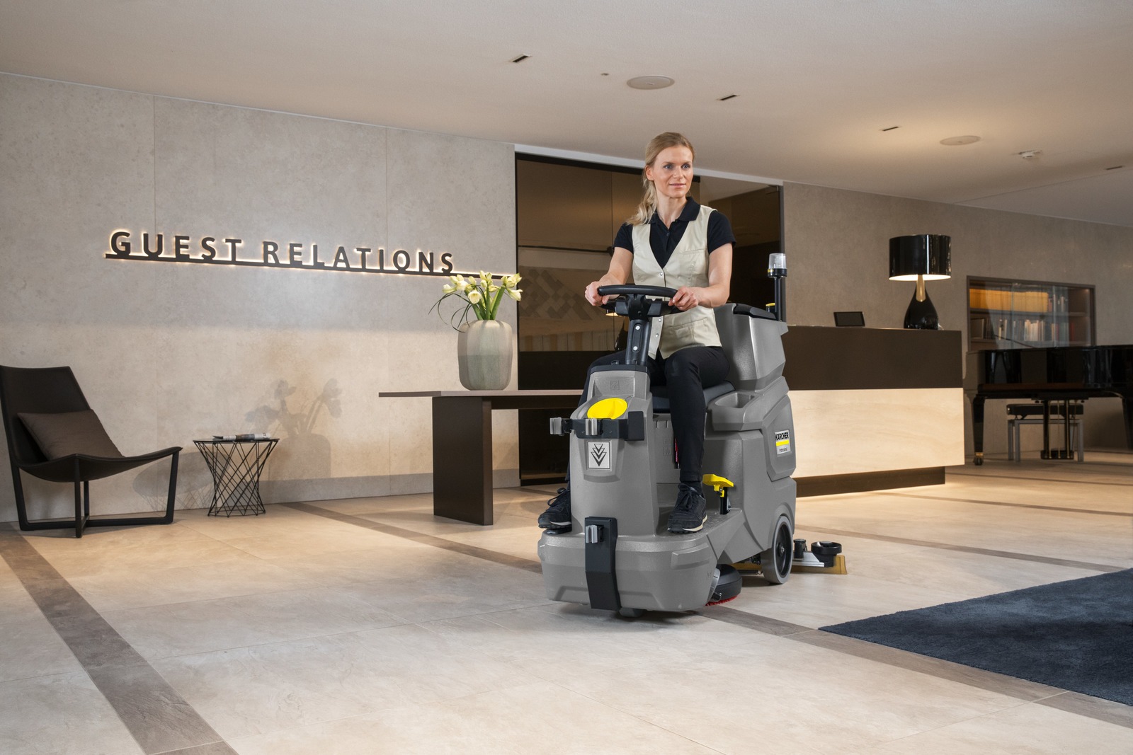 AUTOLAVEUSE AUTOPORTÉE BD 50/70 R Classic Bp Pack 80Ah Li (12A) - KARCHER - 1.161-081.0