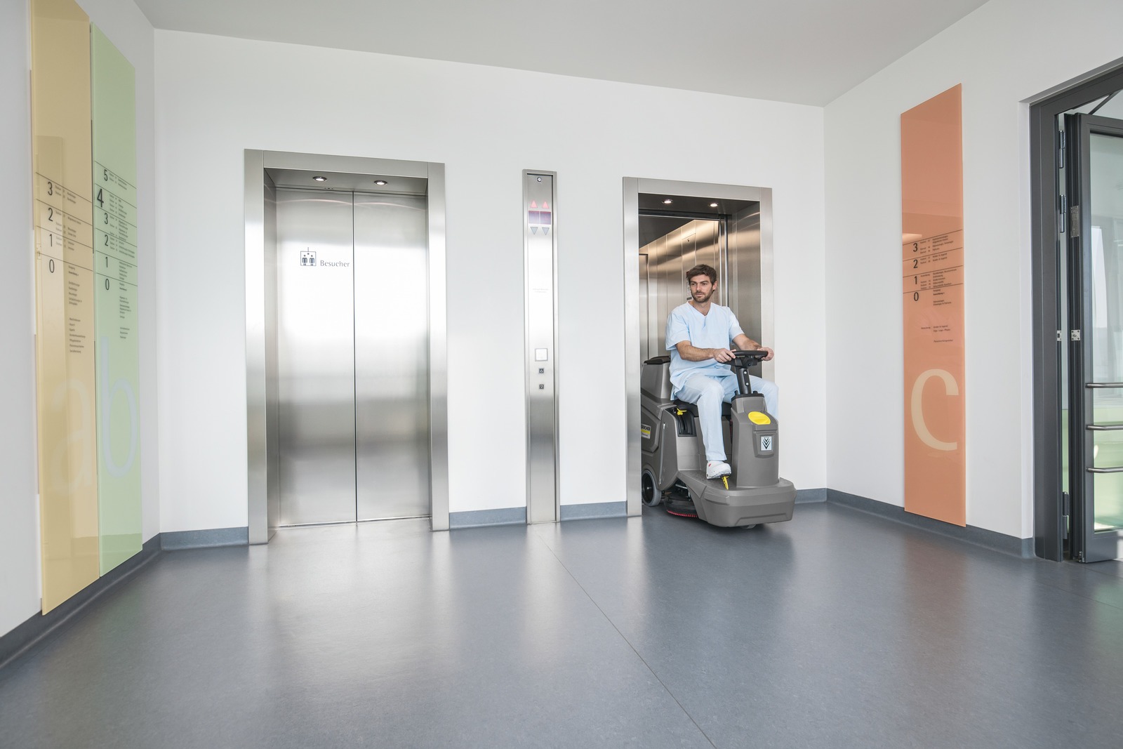 AUTOLAVEUSE AUTOPORTÉE BD 50/70 R Classic Bp Pack 80Ah Li (12A) - KARCHER - 1.161-081.0