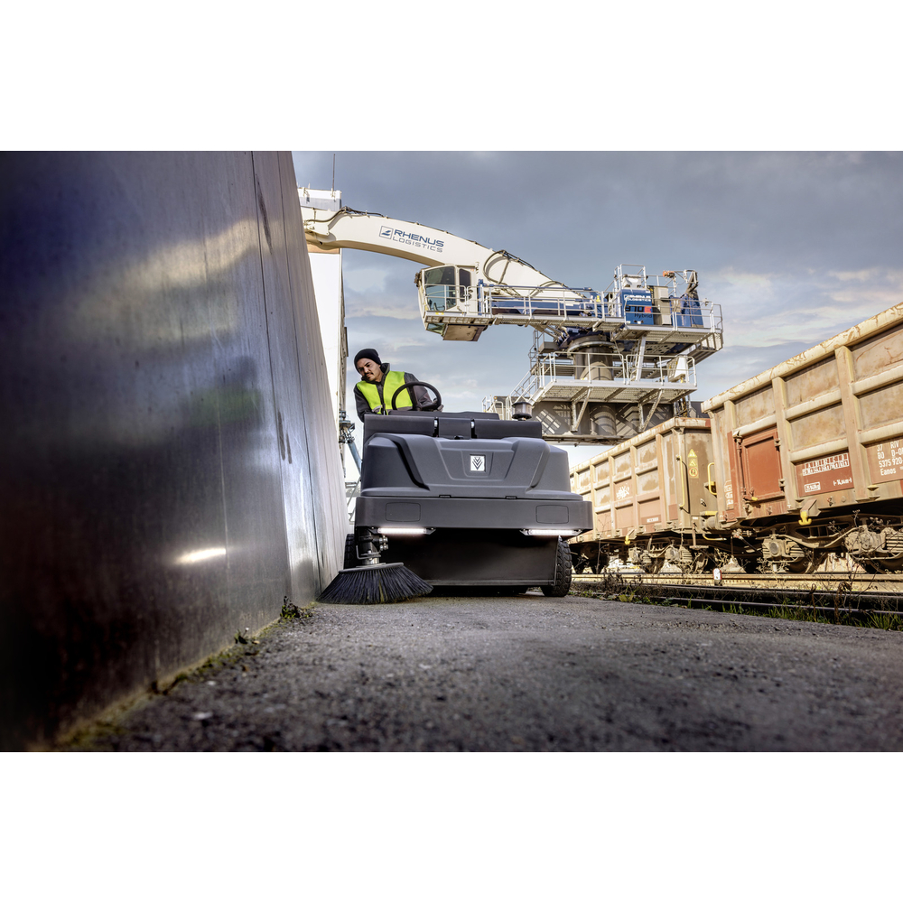 Balayeuse autoportée KM 130/300 R I D KÄRCHER - 1.186-150.0