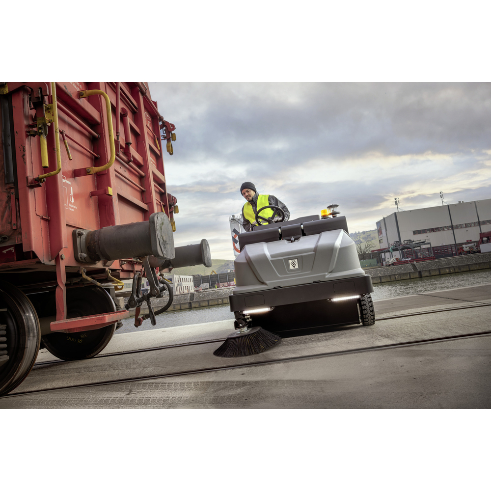 Balayeuse autoportée KM 130/300 RI LPG KÄRCHER - 1.186-151.0