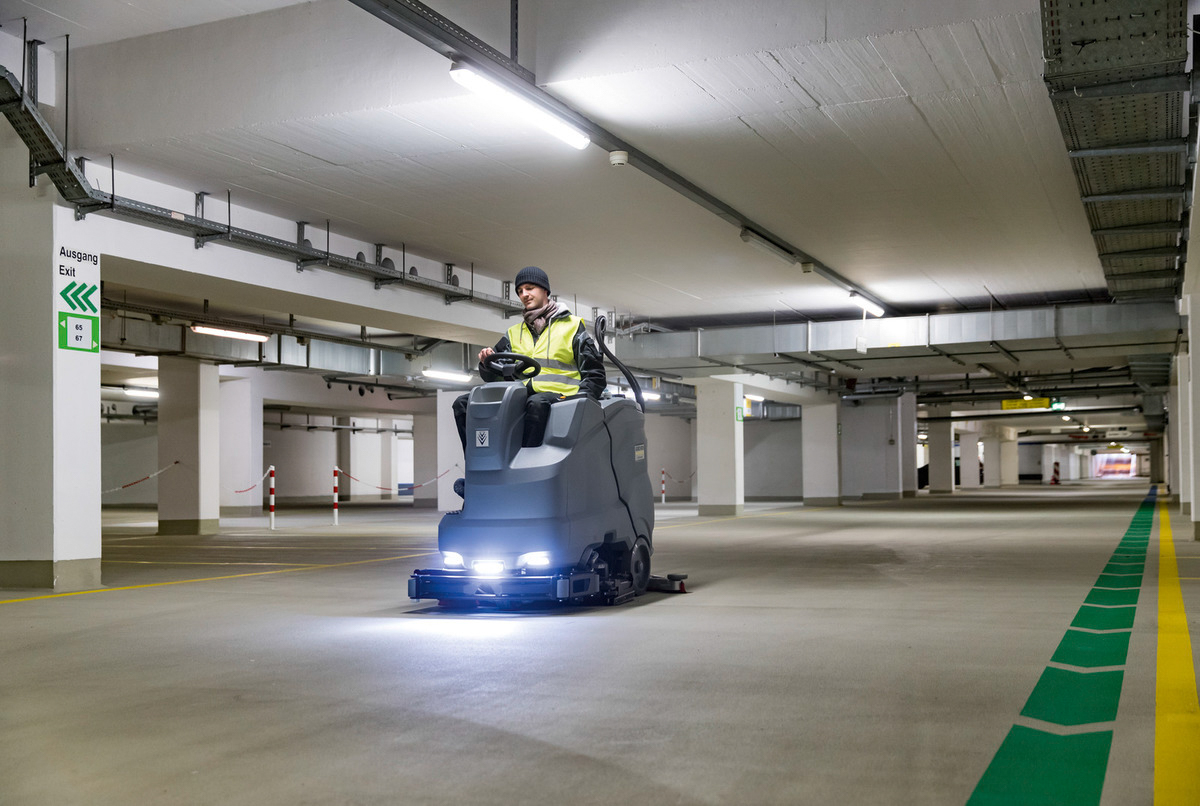 autolaveuse autoportée B 150 R Bp Pack+170AhAGM+D90 KÄRCHER - 1.246-024.0