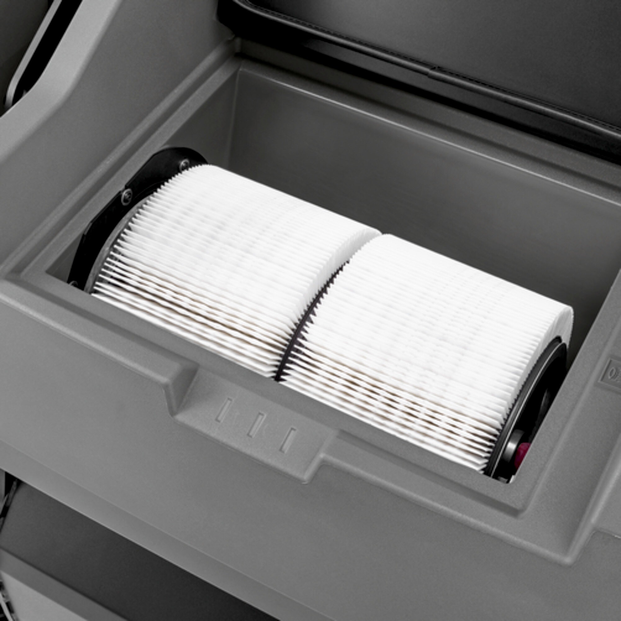 BALAYEUSE AUTOPORTÉE KM 100/120 R Bp Pack - KARCHER - 1.280-172.0