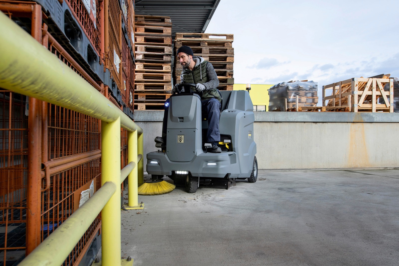 BALAYEUSE AUTOPORTÉE KM 100/120 R Bp Pack - KARCHER - 1.280-172.0