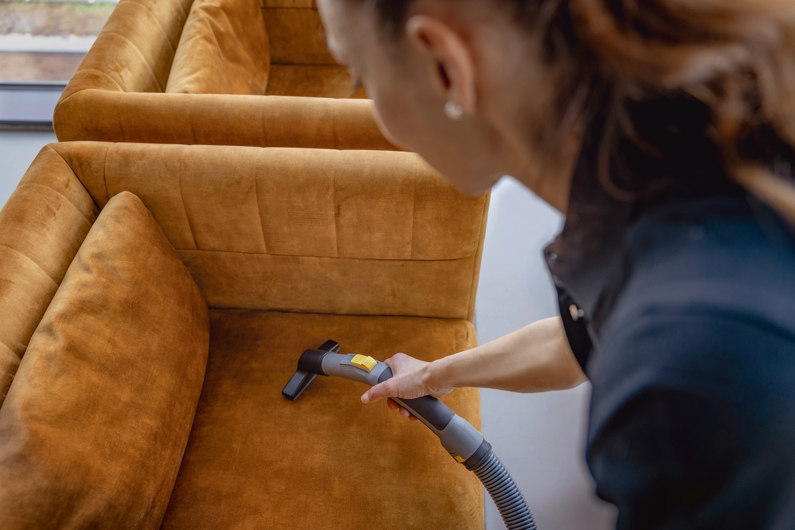 ASPIRATEUR POUSSIÈRES  T 15/1 HEPA - KARCHER - 1.355-305.0