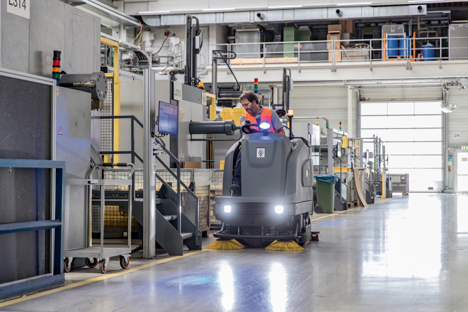 Autolaveuse autoportée B 260 RI Bp Pack Dose + SB + R100 - KÄRCHER - 1.480-252.0