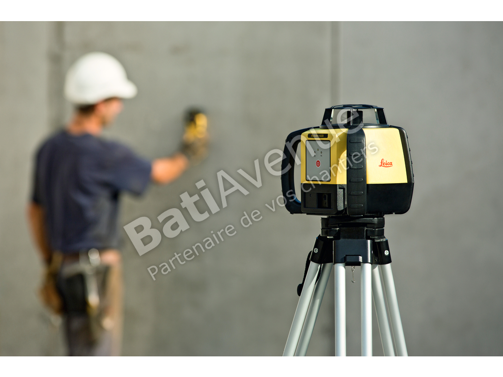LEICA LASER Rugby 640 à batterie avec coffret et cellule de réception Rod Eye 160 6006000