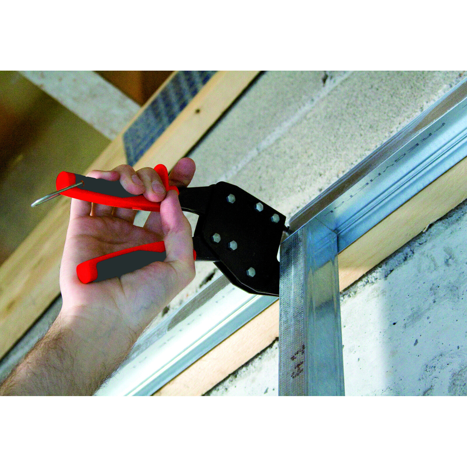Pince à sertir rails et montants - 1 main Taille 270 mm L'OUTIL PARFAIT - 3015000