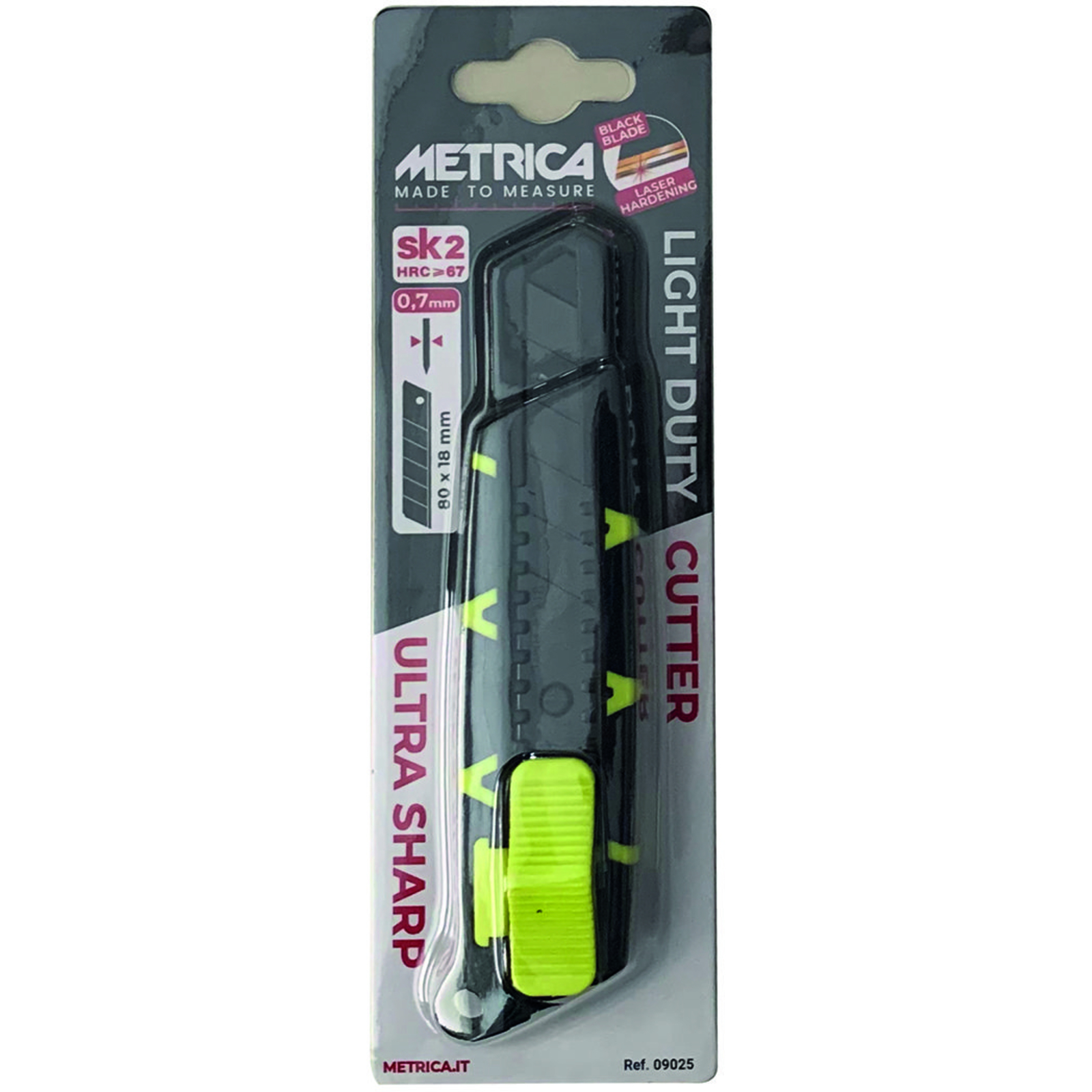 CUTTER BLACK BLADE POCKET SIZE 18 MM “LE ZEBRA” METRICA - 09025