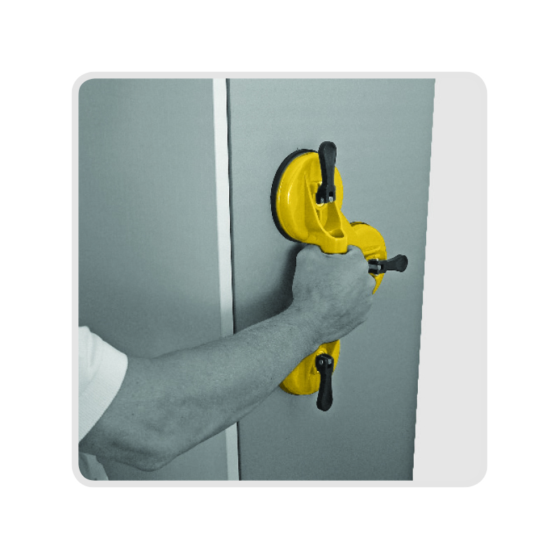 3 VENTOUSES AVEC POIGNEE ANTI-DERAP. METRICA - 50545