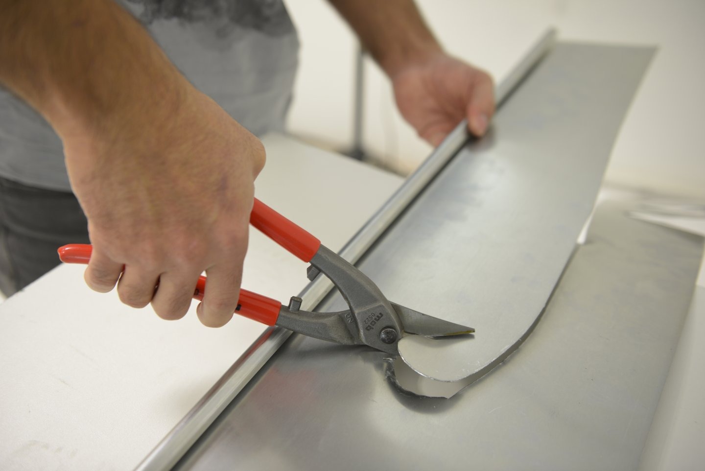 Cisaille passe-franc bichantourneuse droite 280mm - MOB OUTILLAGE - 0521281001