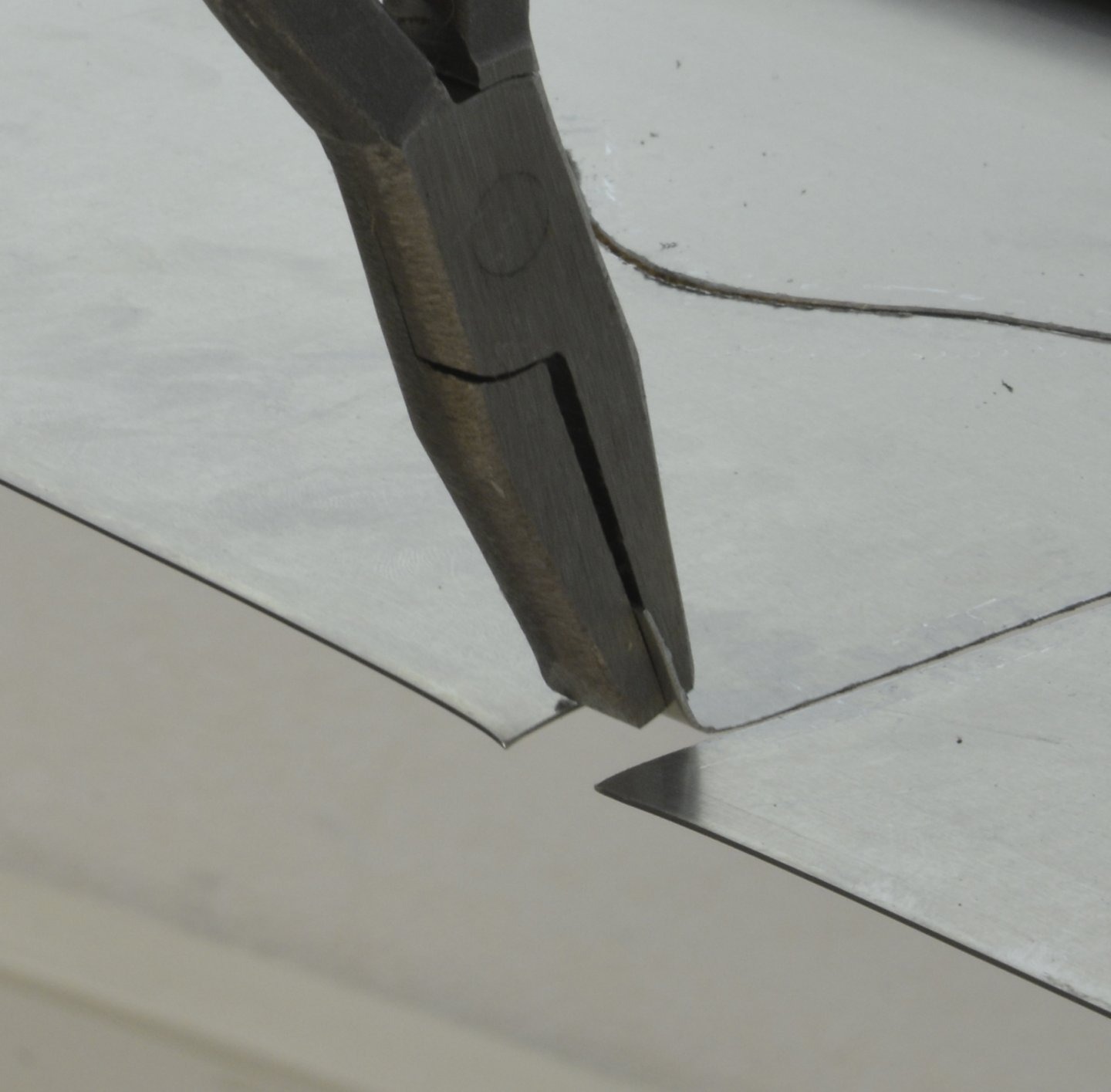 Pince de couvreur à becs plats 240mm - MOB OUTILLAGE - 6524241101