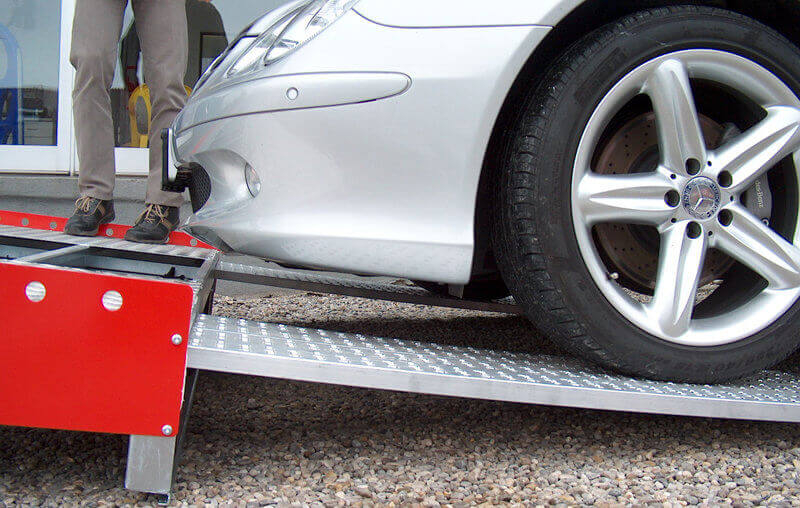 PAIRE DE RAMPES DE CHARGEMENT METALMEC 030X415X2500 SANS BORDS - MM040SL4025