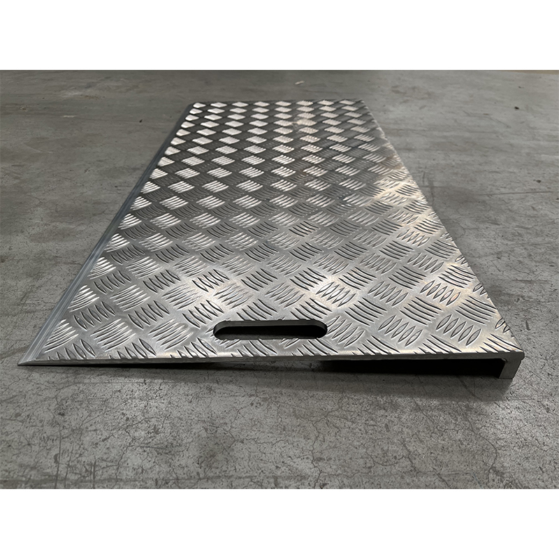 Rampe d'accès type coin 30x1000x500 mm - 300kg - METALMEC - MM540S00030