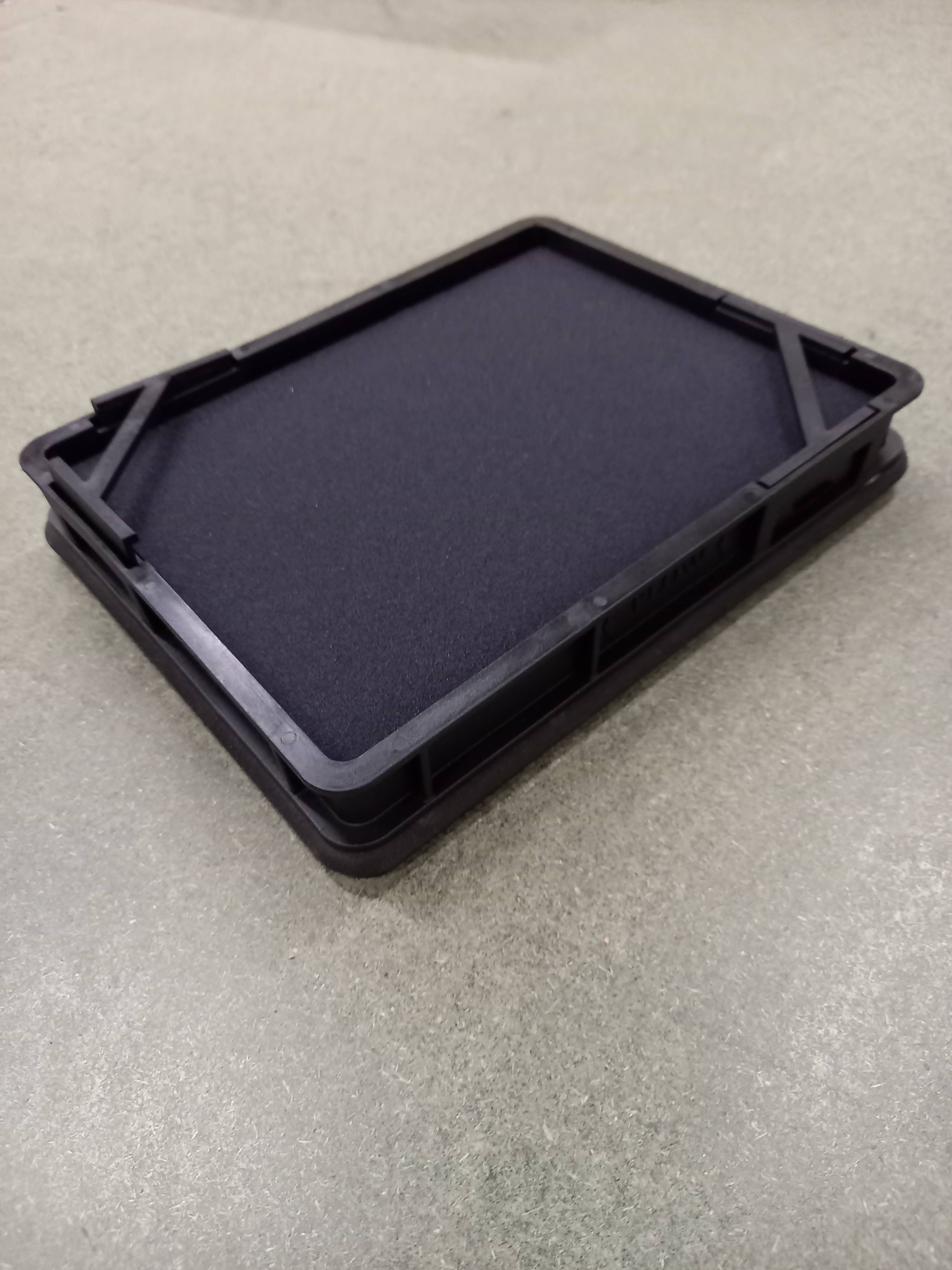FILTRE A AIR - UFIFILTERS - 30.M19.79