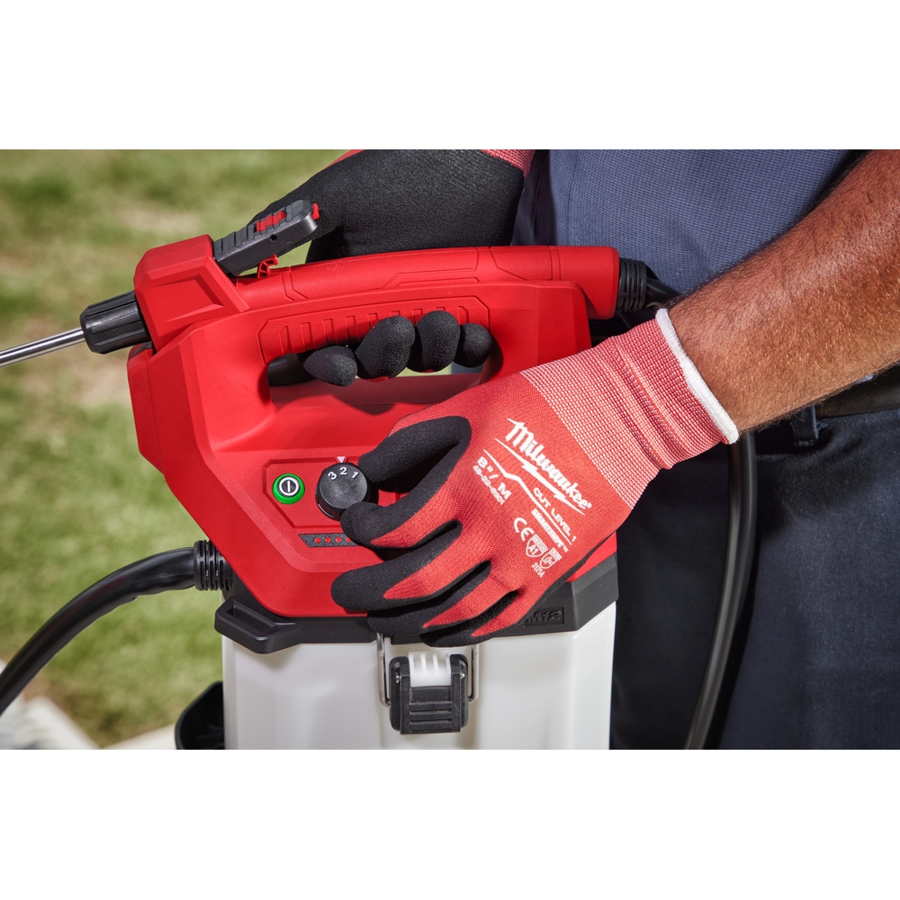 Pulvérisateur pour produits chimiques 12V, 2.0Ah, 1 batterie 12V 2Ah, 1 chargeur C12C MILWAUKEE - 4933480782