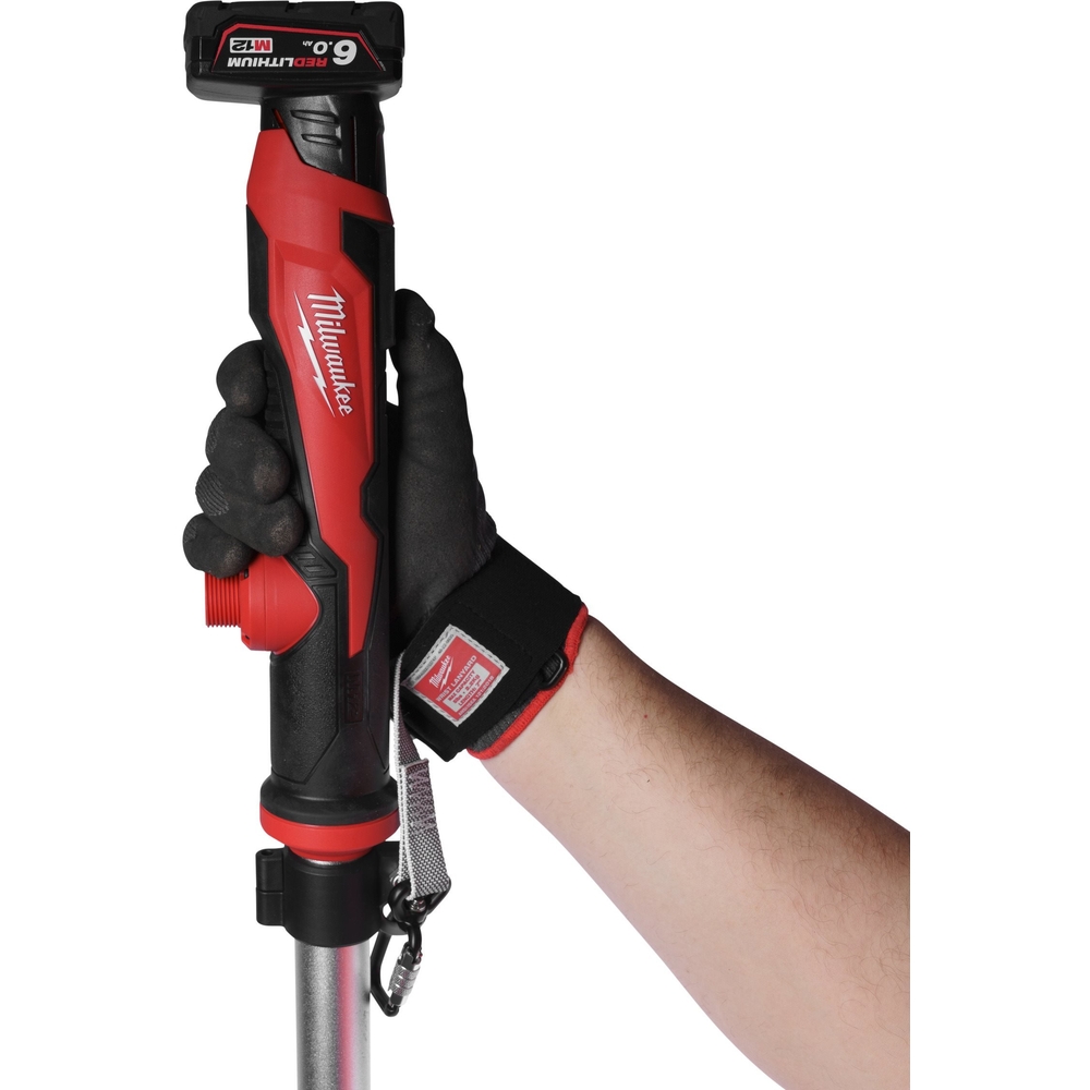 Pompe canne à eau MILWAUKEE M12 BSWP-601 avec batterie et chargeur - 4933479640