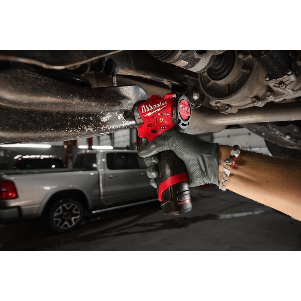 Boulonneuse à chocs sous-compacte M12 FUEL 3/8'' 2,5Ah M12 FSCIWF38-252X MILWAUKEE - 4933498970
