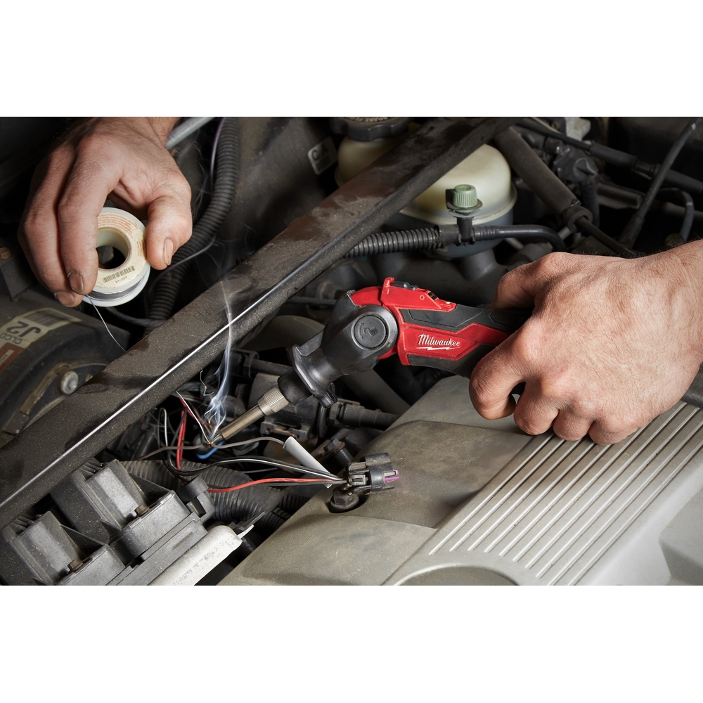 Fer à souder MILWAUKEE 12V 400°C avec batterie 2,0 Ah et chargeur en coffret M12 SI-201C - 4933459761
