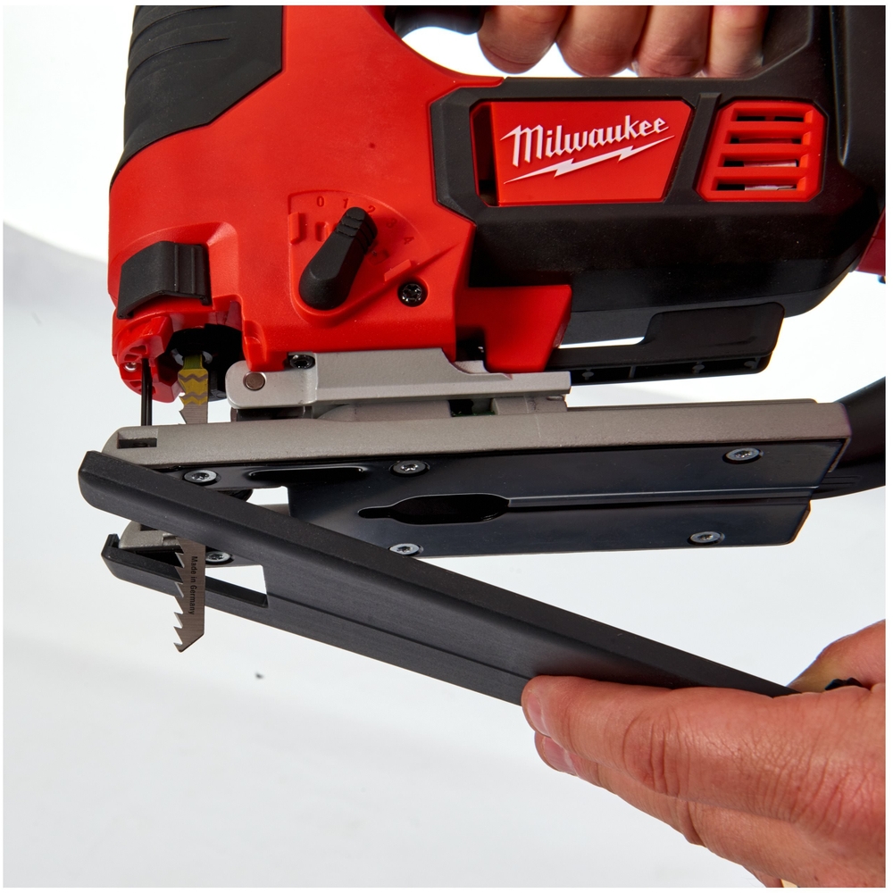 Scie Sauteuse MILWAUKEE 18 V livrée sans batteries ni chargeur en carton M18 BJS-0 - 4933451391
