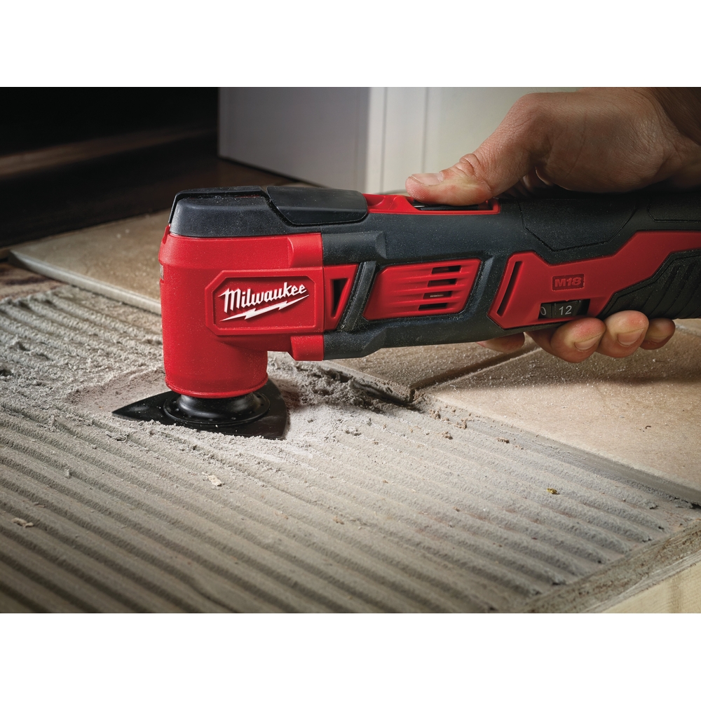 MULTI-TOOL MILWAUKEE- M18BMT-0 LIVRÉ SANS BATTERIE NI CHARGEUR - 4933446203