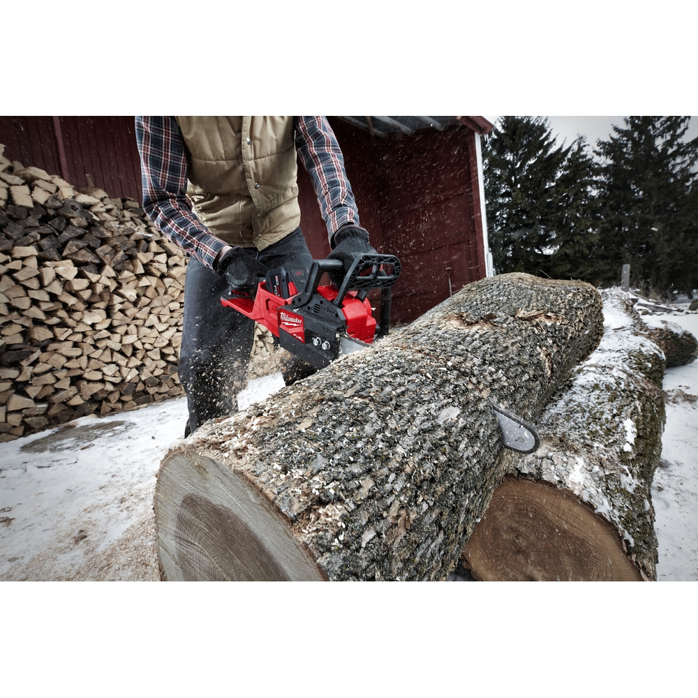 Tronçonneuse MILWAUKEE M18 FCHS35-0 FUEL 18V guide de 35 cm, sans batterie - 4933479678