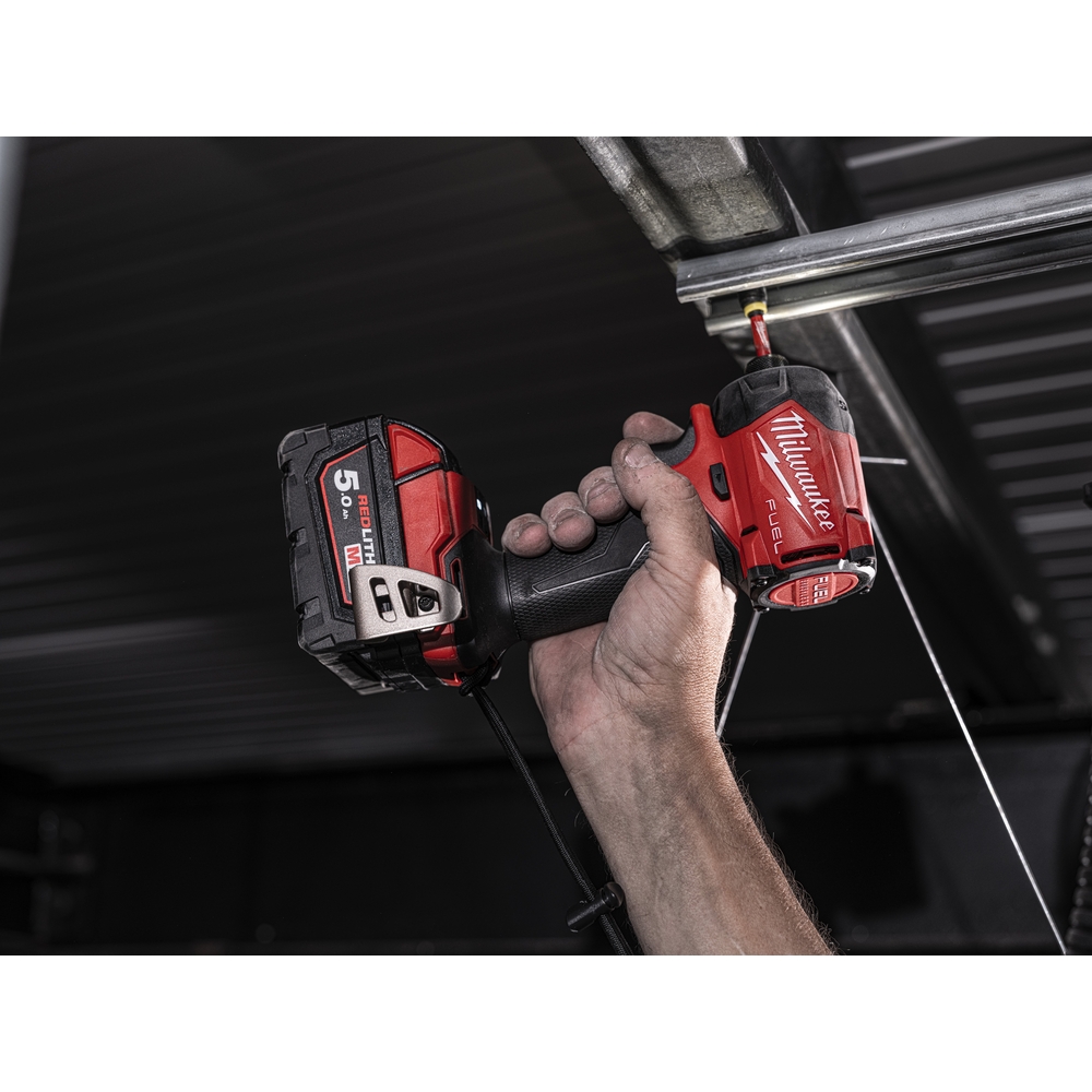 Visseuse à Chocs HYDRAULIC FUEL compacte Hex 1/4 FUEL 18V 4 Modes M18 FIDRQ-0 MILWAUKEE - 4933498911