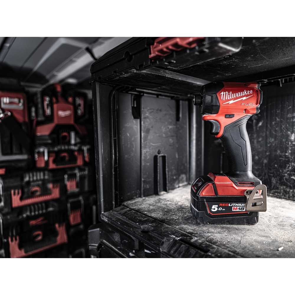 Visseuse à Chocs HYDRAULIC FUEL compacte Hex 1/4 FUEL 18V 4 Modes M18 FIDRQ-0 MILWAUKEE - 4933498911