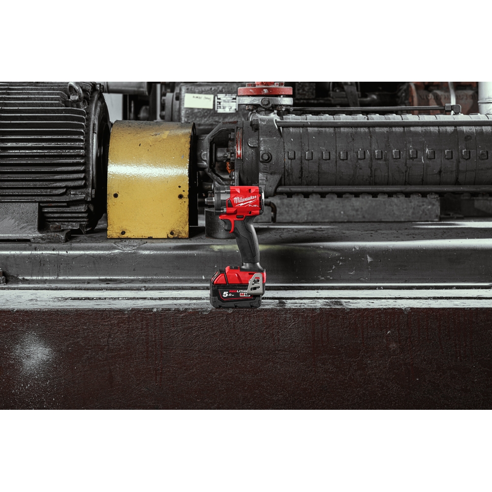BOULONNEUSE À CHOCS MILWAUKEE COMPACTE 1/2' M18 FIW2F12-502X - 4933478444
