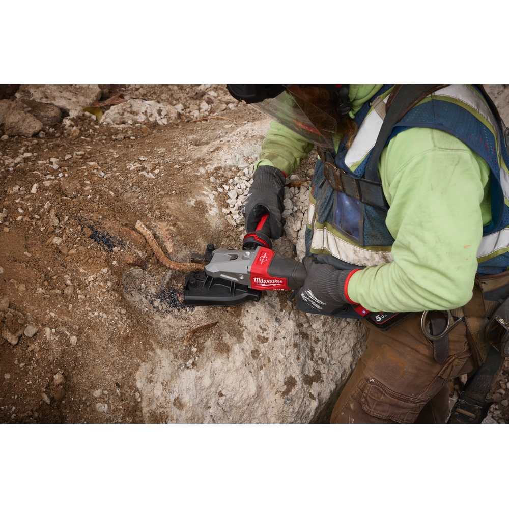 Coupe fer à béton 32mm 18V sans batterie M18 FRBCO32-0X MILWAUKEE - 4933499366