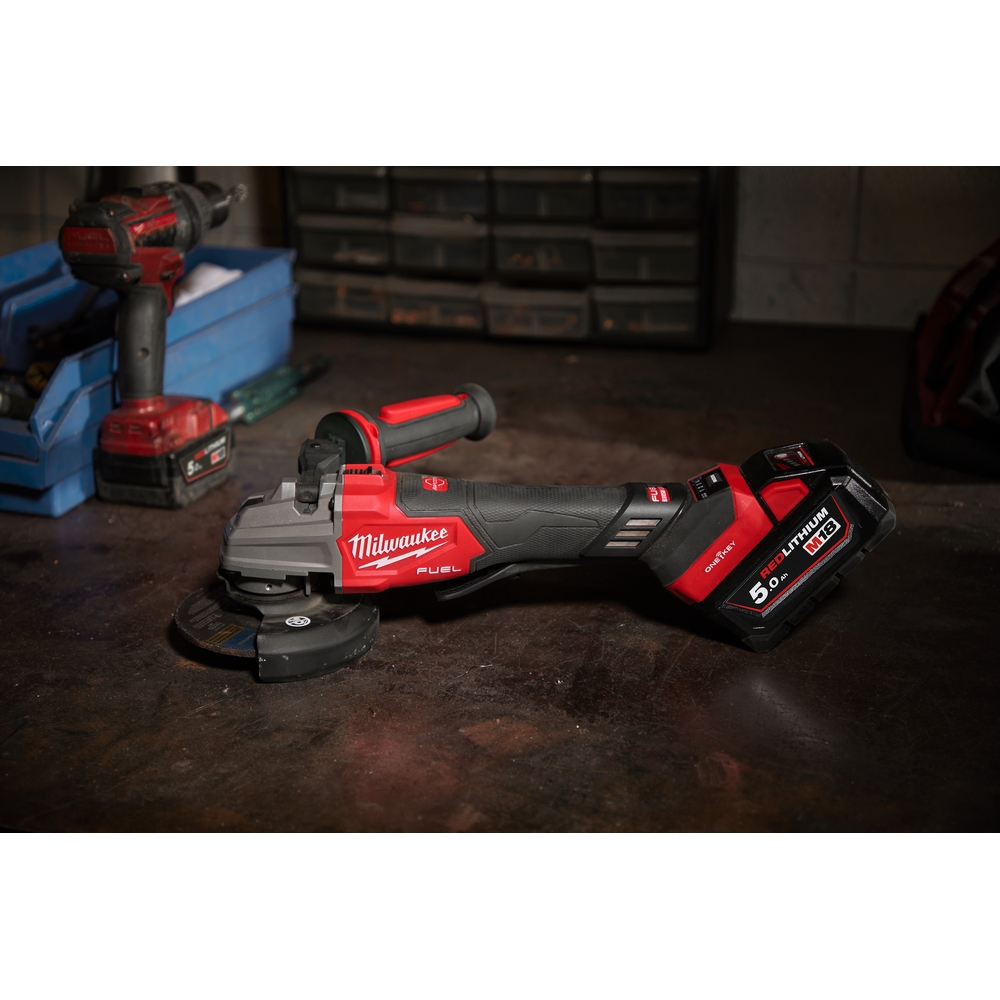 MEULEUSE D'ANGLE SÉCURITAIRE 125MM 18 VOLTS FUEL - M18 FSAGSVO125X-0X MILWAUKEE - 4933493552