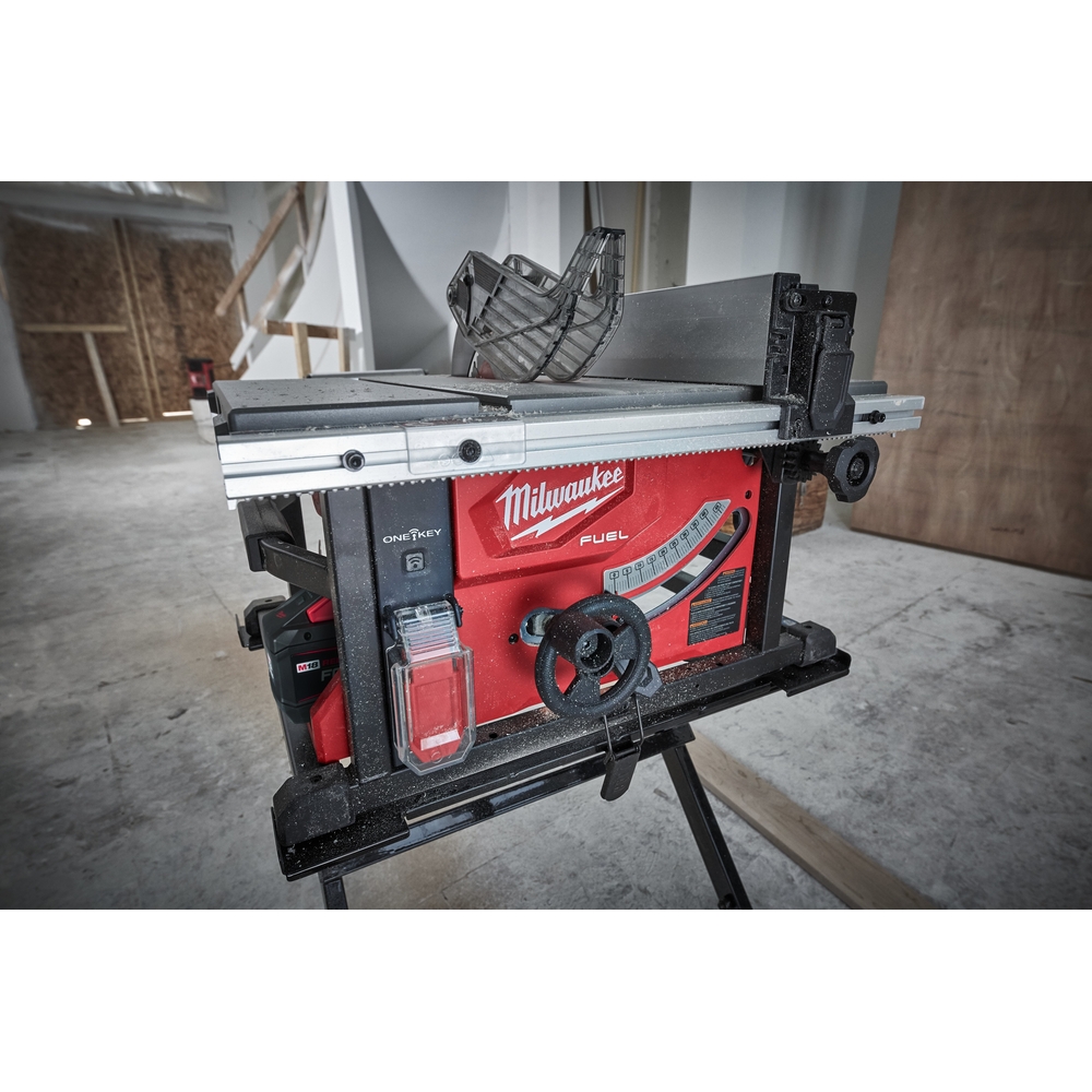 Scie sur table FUEL/ 18V / 210mm, sans batterie MILWAUKEE M18 FTS210-0 - 4933464722