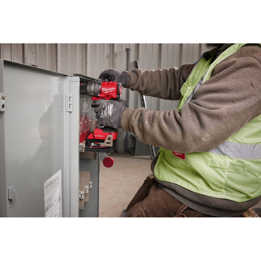 Perceuse à percussion MILWAUKEE 158 NM M18 ONEPD3-502X avec batteries 4933492801