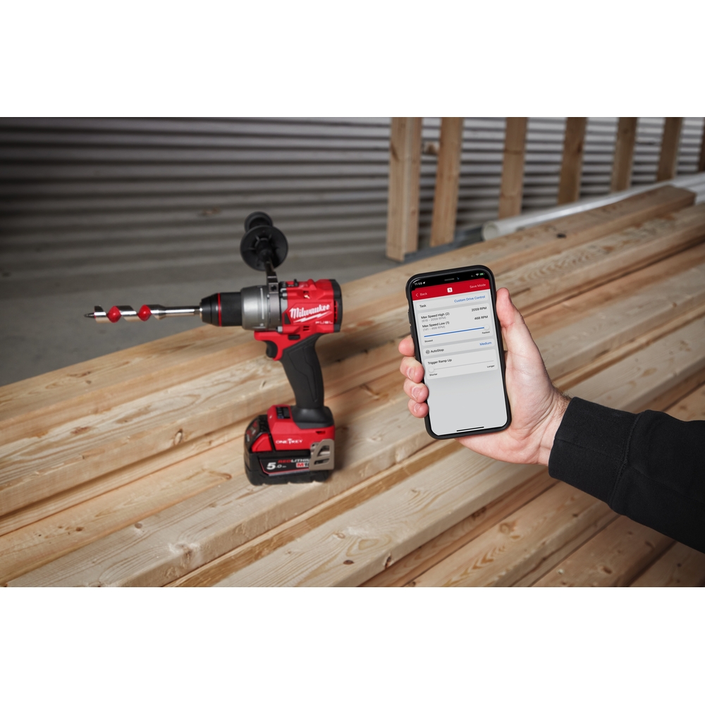Perceuse à percussion MILWAUKEE 158 NM M18 ONEPD3-502X avec batteries 4933492801