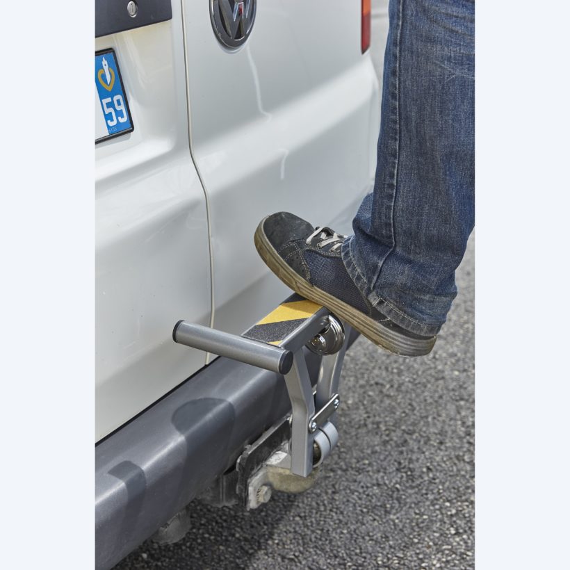 Antivol bloc porte utilitaire et marche pied - MOTTEZ - A084C