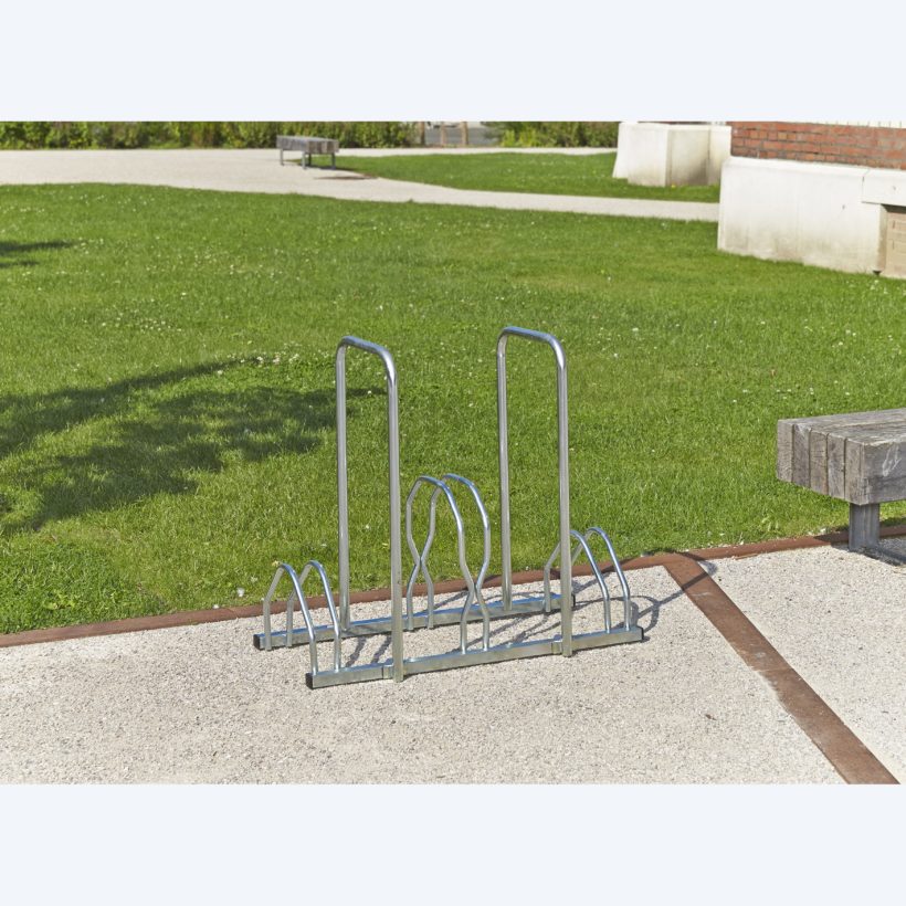 Râtelier 3 vélos sur 2 niveaux avec 2 arceaux pour antivol - MOTTEZ - B129V3AR