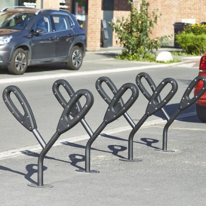  Poteau range 2 vélos papillon  - MOTTEZ - B142C