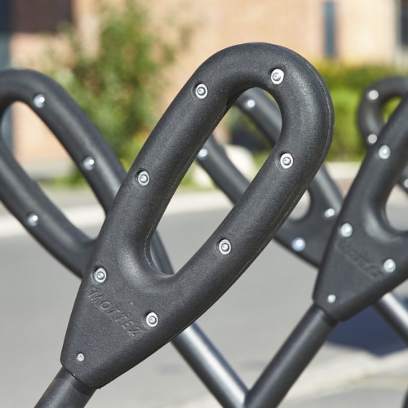  Poteau range 2 vélos papillon  - MOTTEZ - B142C