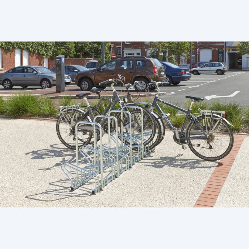 Range 10 vélos au sol Modèle Hollande face à face avec arceaux pour antivol - MOTTEZ - B197AR
