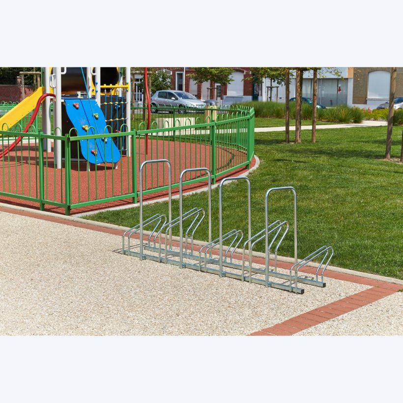 Râtelier sur 2 niveaux pour 5 vélos Modèle Hollande côte à côte avec arceaux antivol - MOTTEZ - B200AR