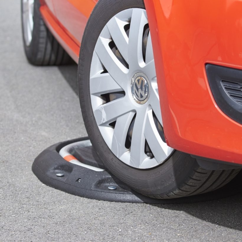 Barrière de parking en caoutchouc recyclé - MOTTEZ - B296C