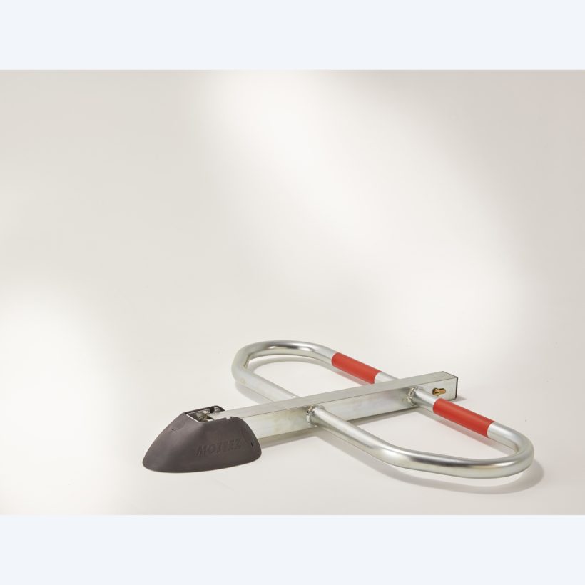 Barrière pied central Design avec arceaux et serrures clés identiques - MOTTEZ - B298CCI