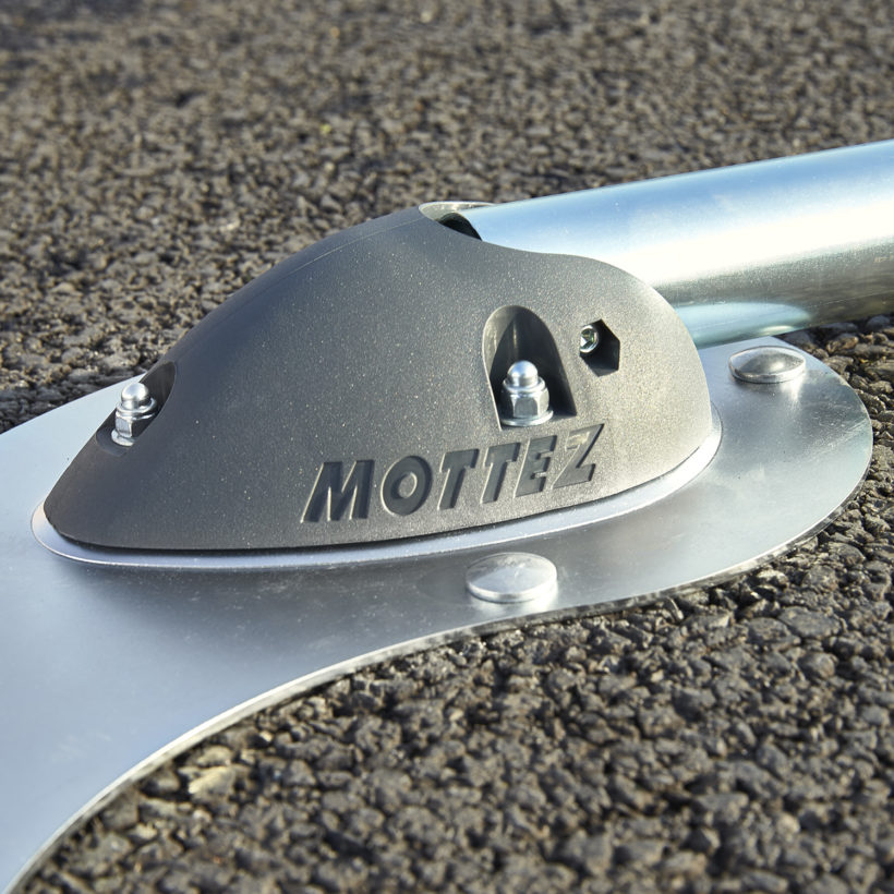 Barrière de parking « spécial macadam »carton neutre avec clés identiques - MOTTEZ - B301CCI