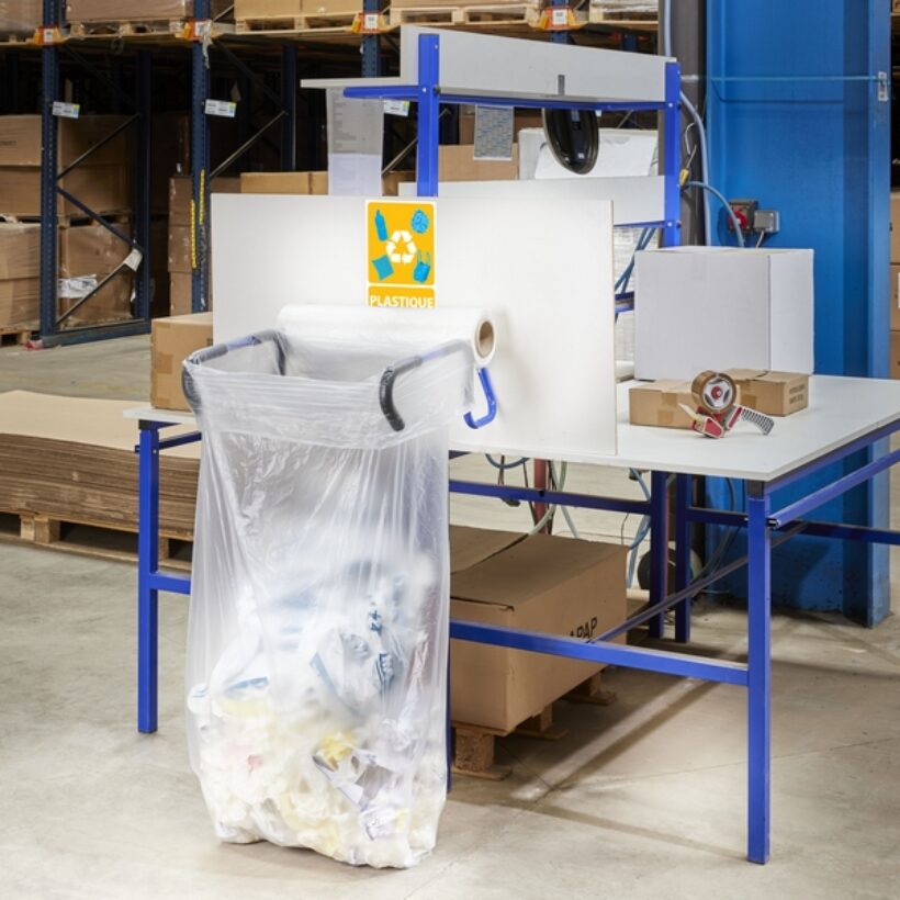 Lot de 2 Supports Muraux pour Sacs 240 / 400 L - réf. W073 / W074 - MOTTEZ - M008C2