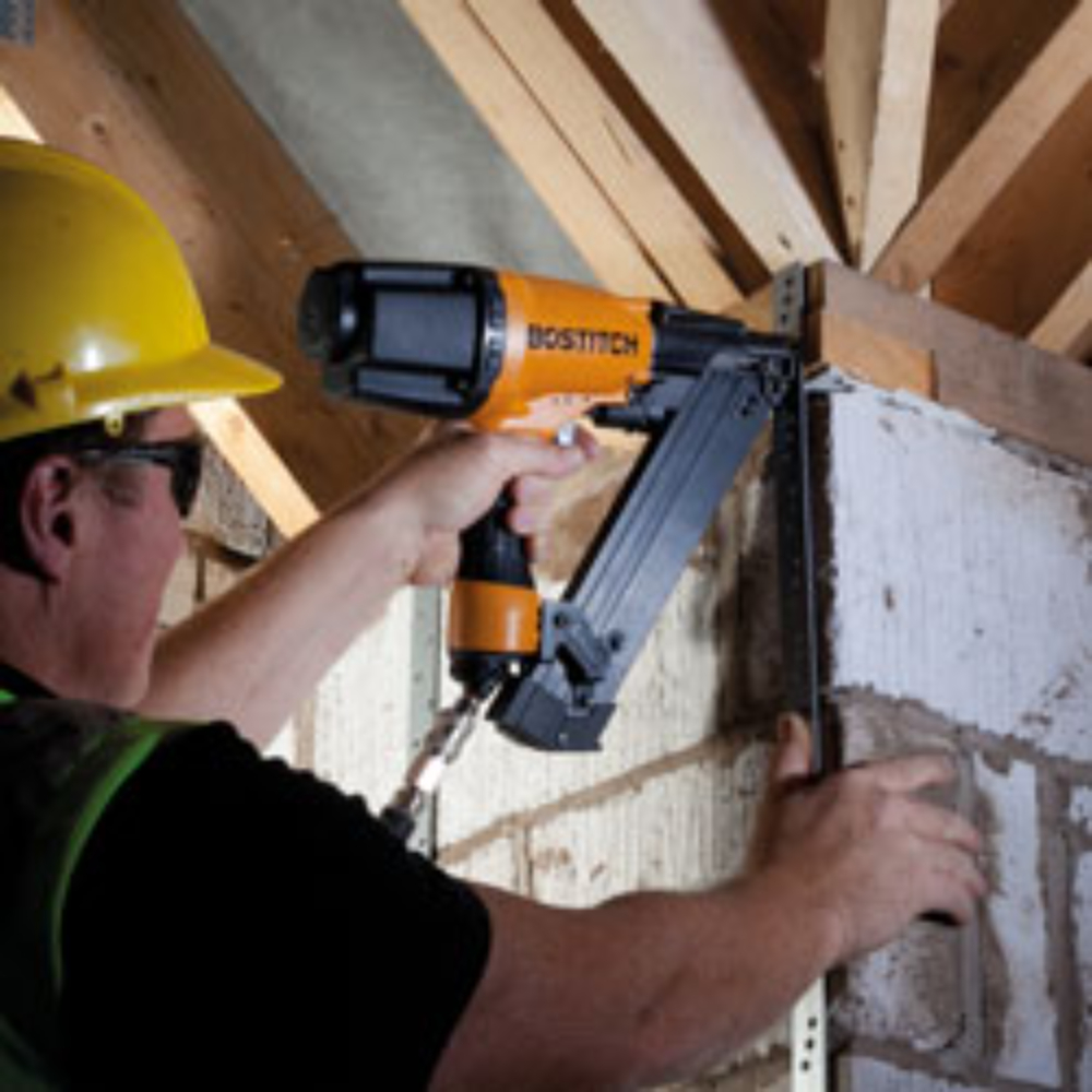 Cloueur à sabot 40 à 60 mm BOSTITCH - MCN250-E