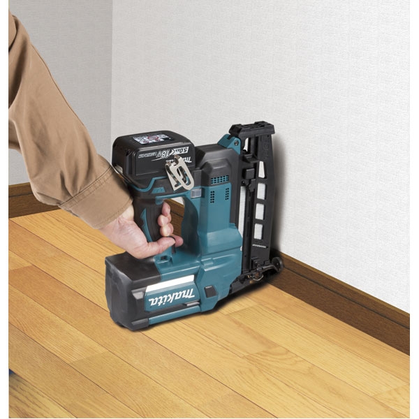CLOUEUR MAKITA 18 V LI-ION (PRODUIT SEUL) - DBN600ZJ