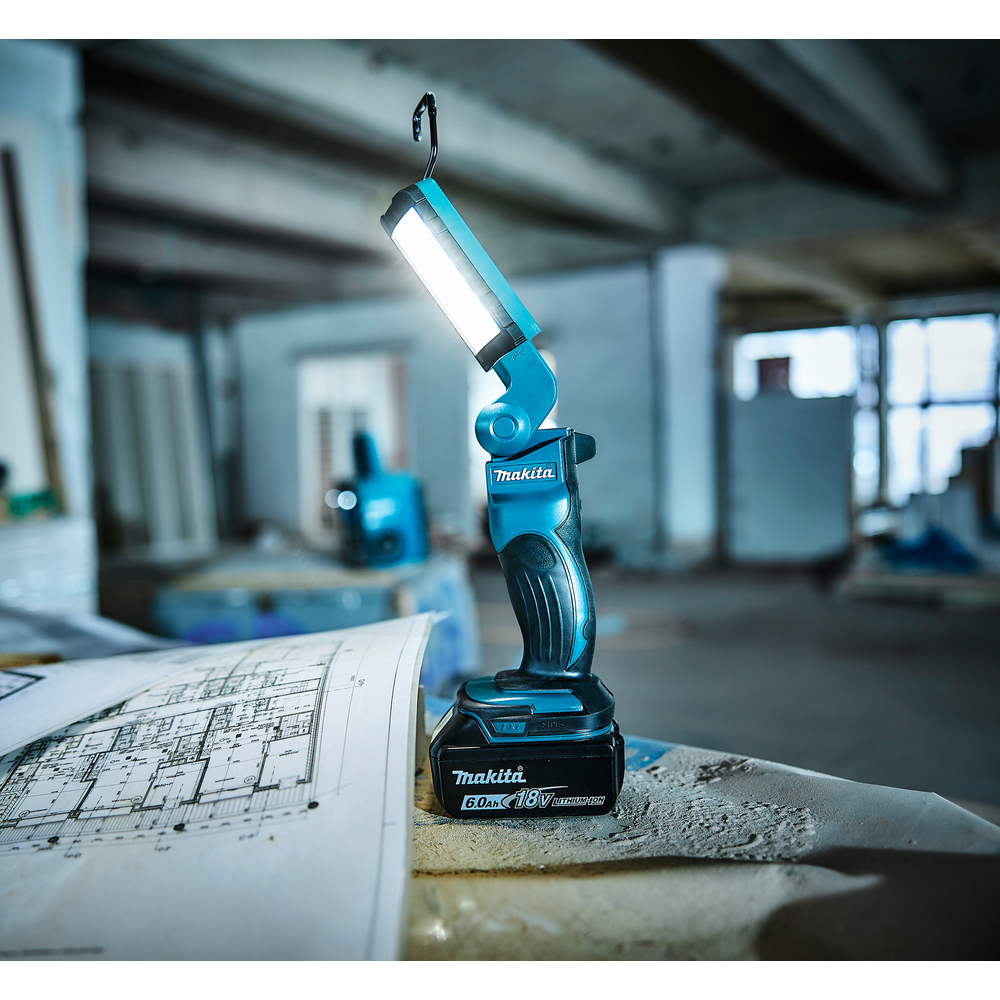 LAMPEDETRAVAIL12LED14,4/18V LI - MAKITA - DEBDML801