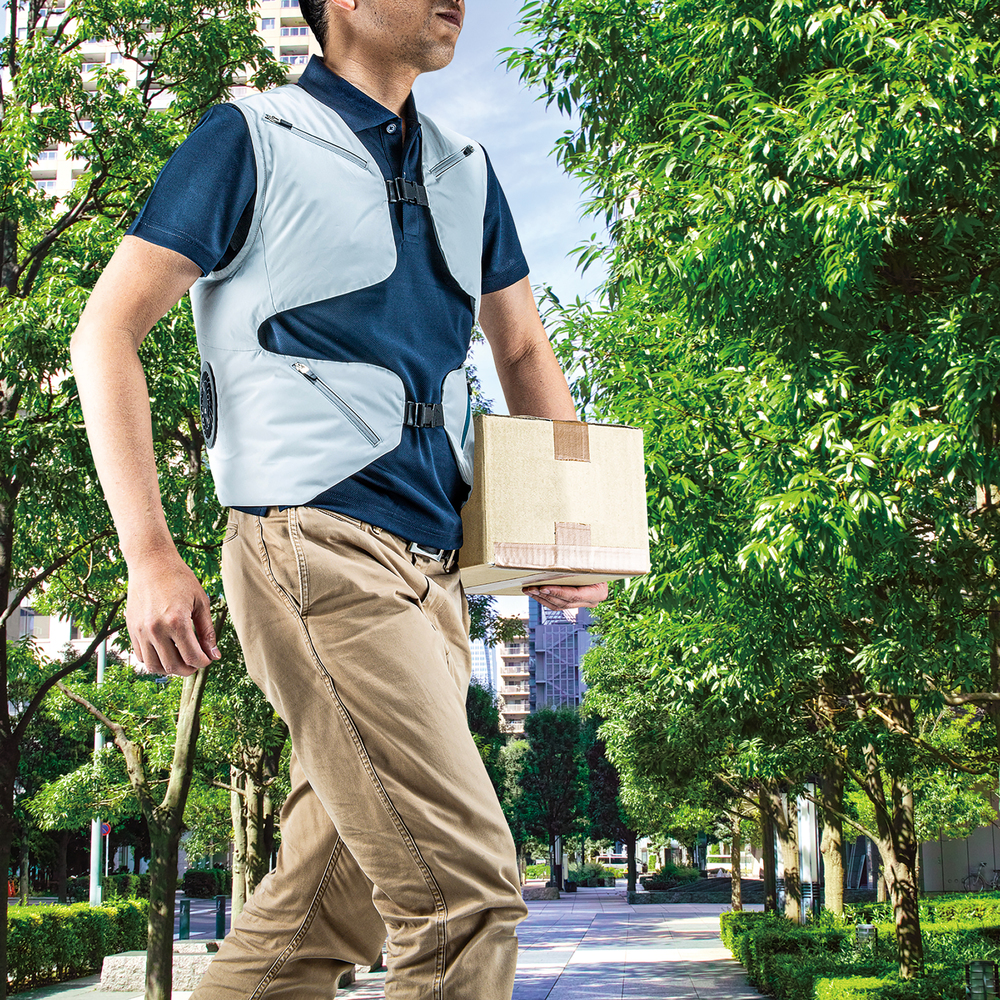 Blouson ventilé MAKITA CXT LXT 12 V 14,4 V à 18 V Li-Ion taille XL à 3XL Produit seul - DFV214A02